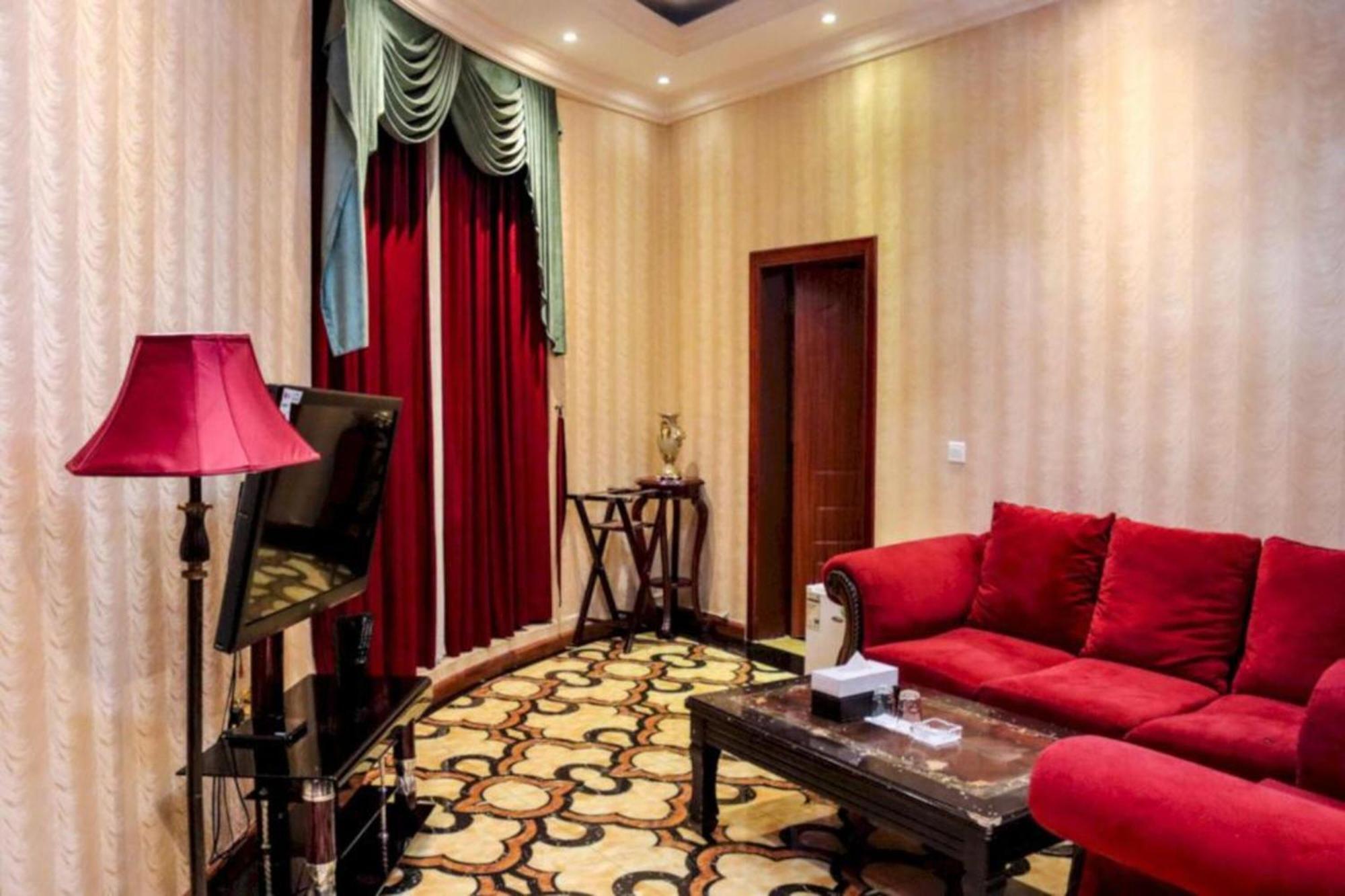 Palette Phoenix Hotel Dubai Bagian luar foto