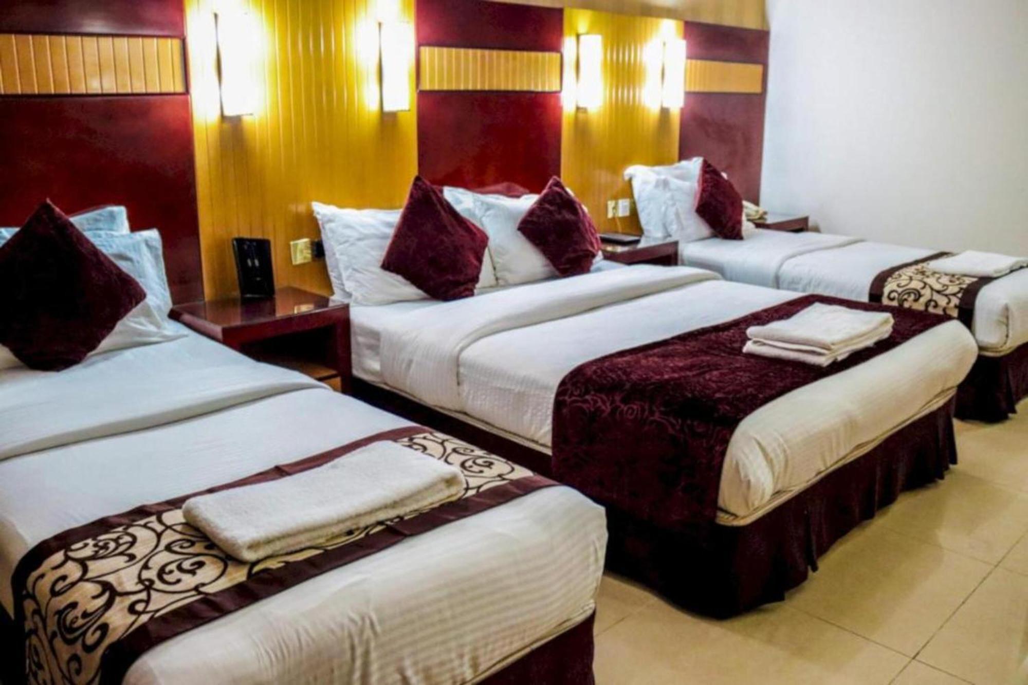 Palette Phoenix Hotel Dubai Bagian luar foto